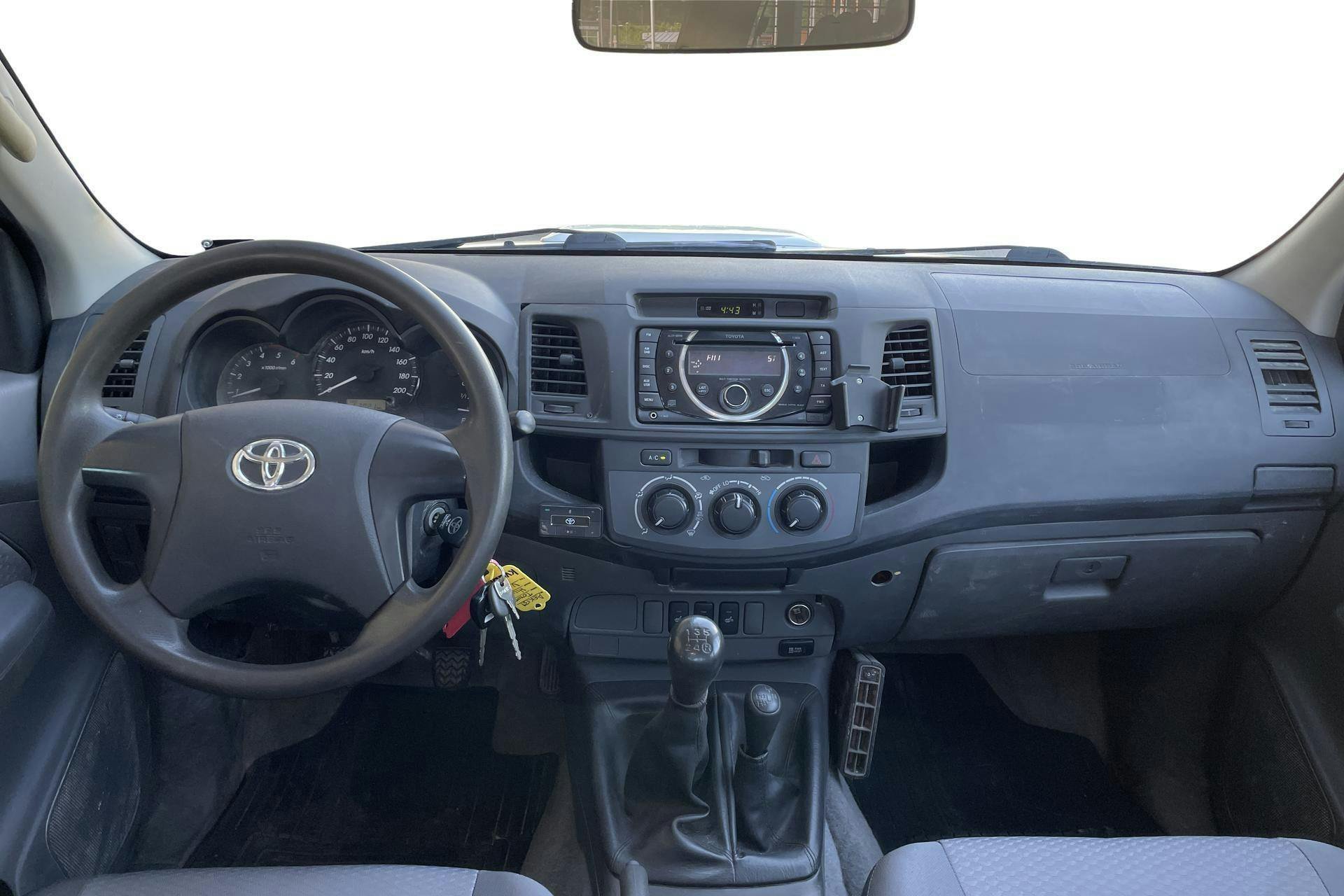 Vehicle Image 6