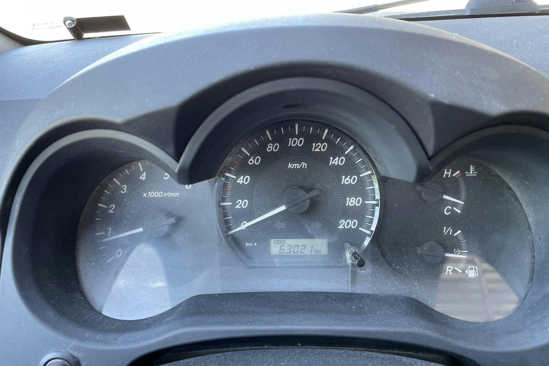Vehicle Image 10