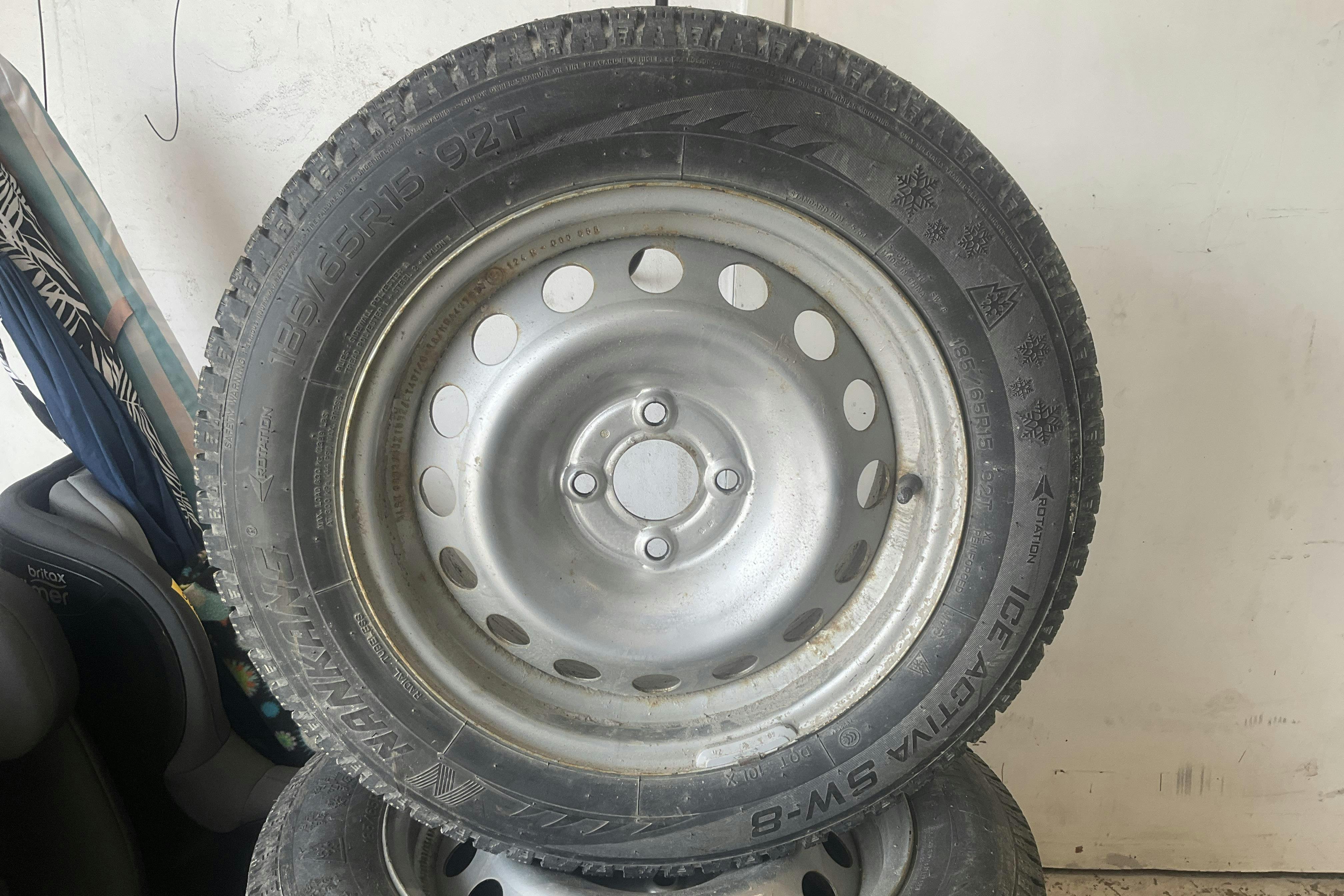 Vehicle Image 15