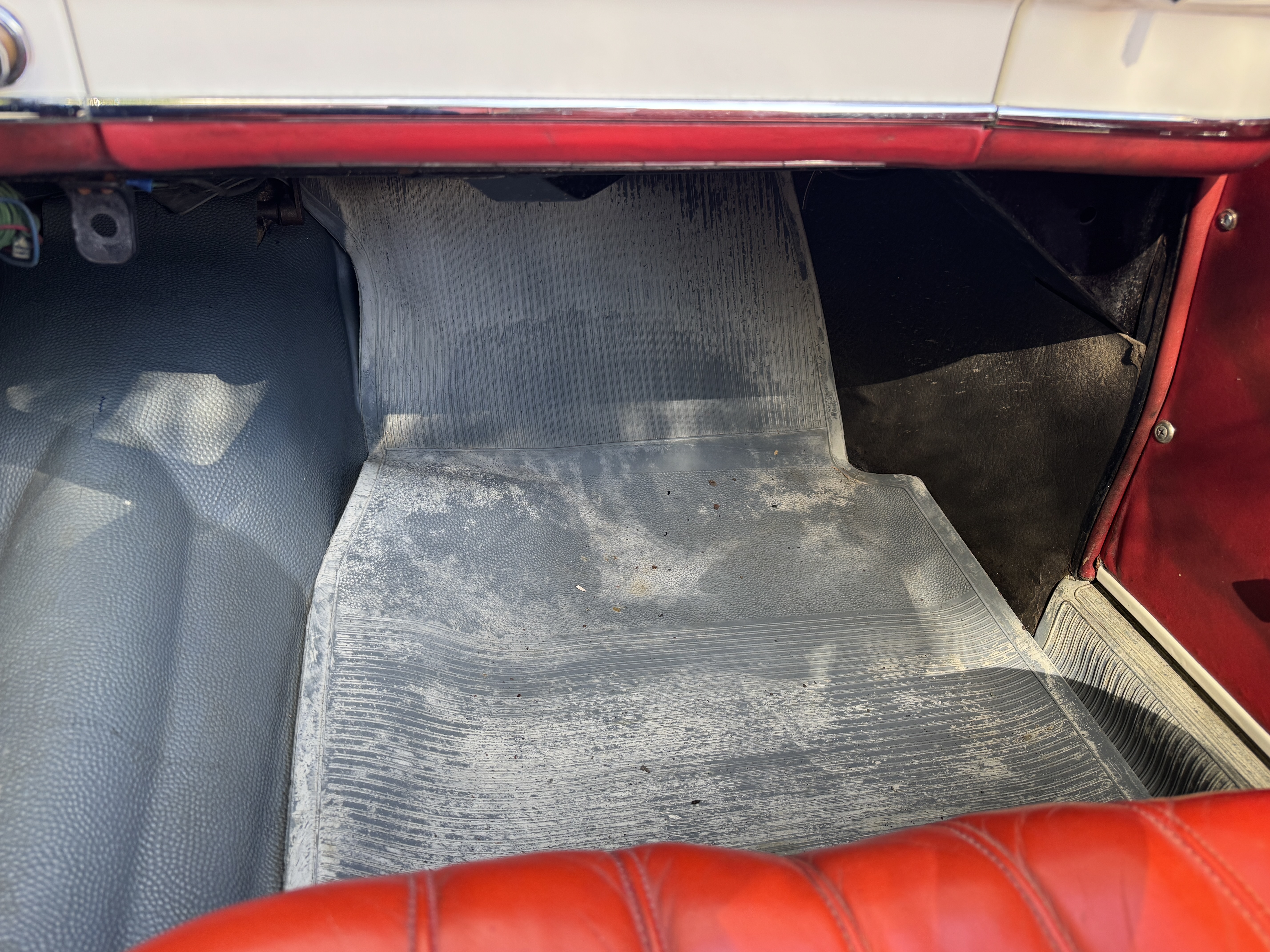 Vehicle Image 106
