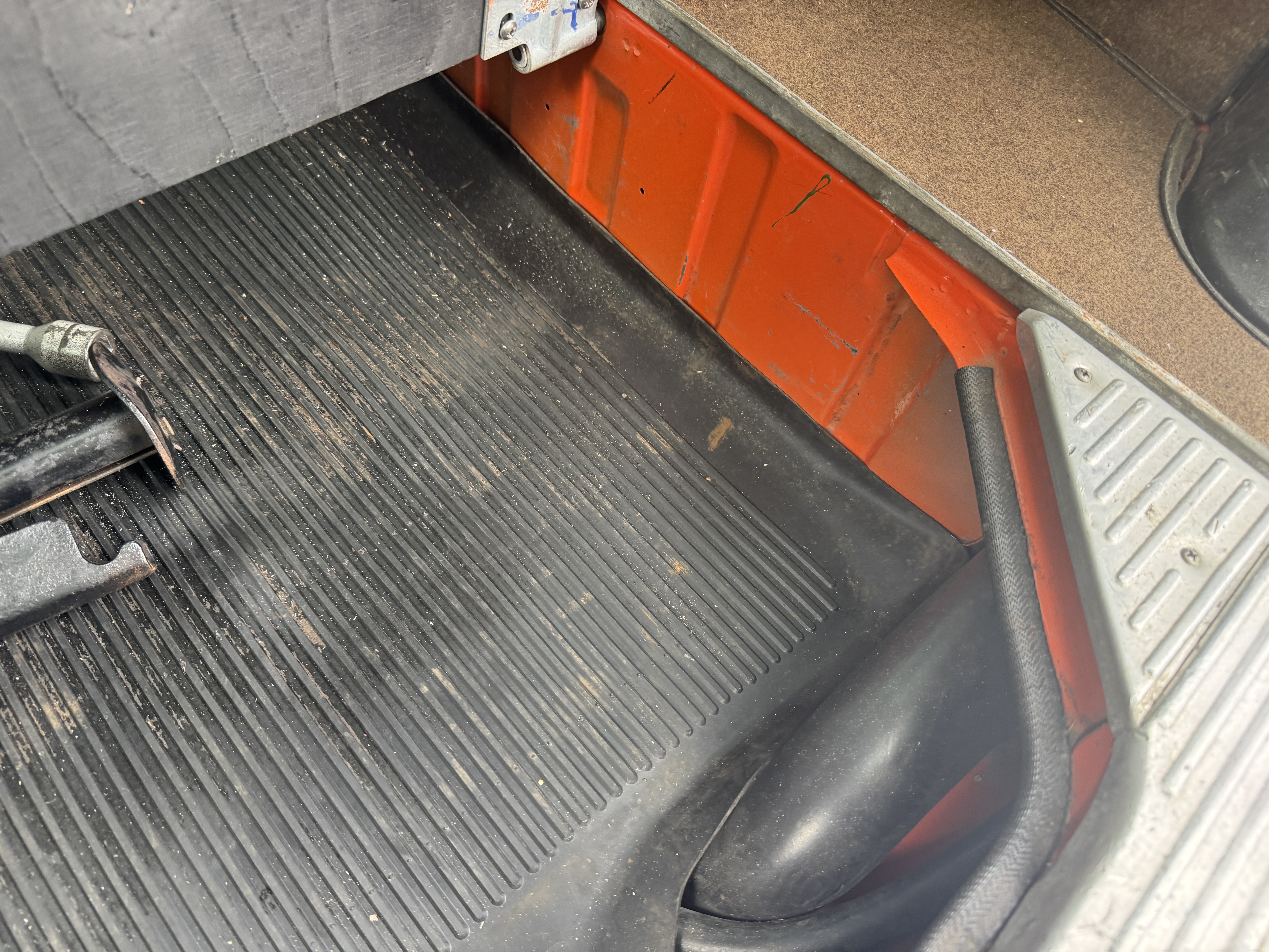 Vehicle Image 104