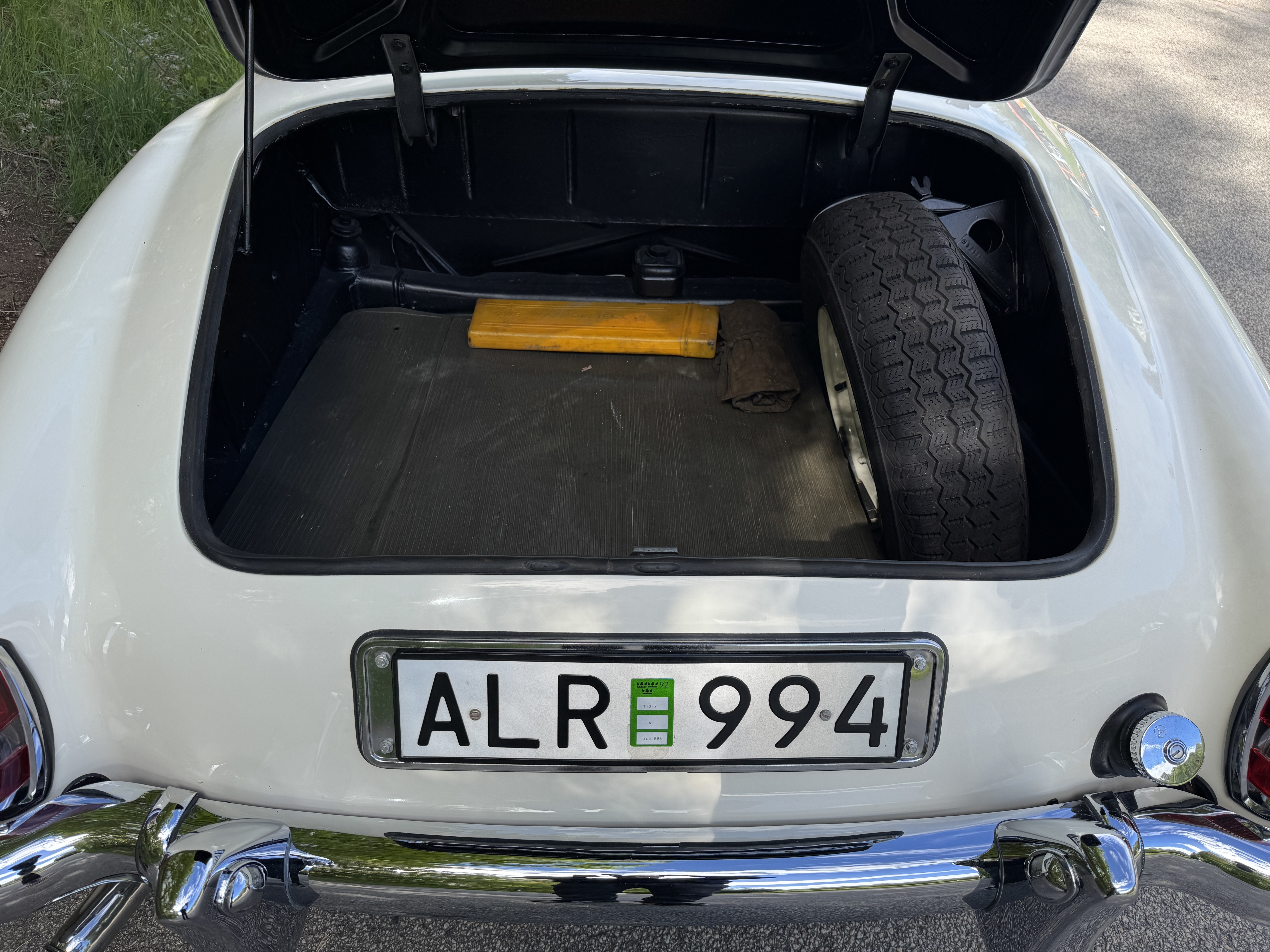 Vehicle Image 125