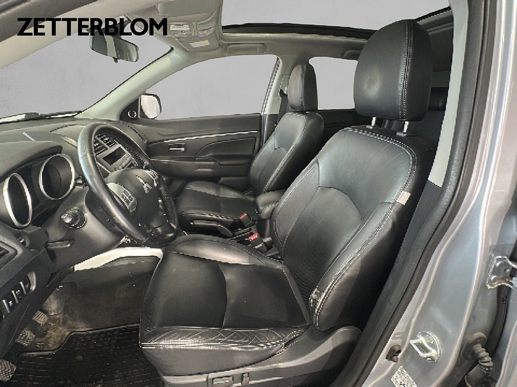 Vehicle Image 7