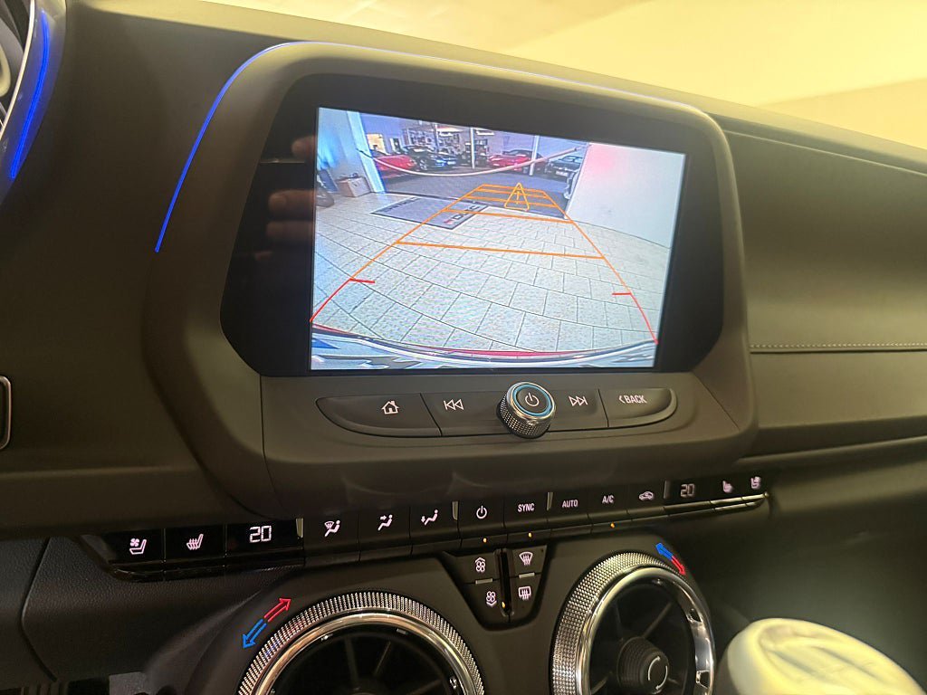 Vehicle Image 22