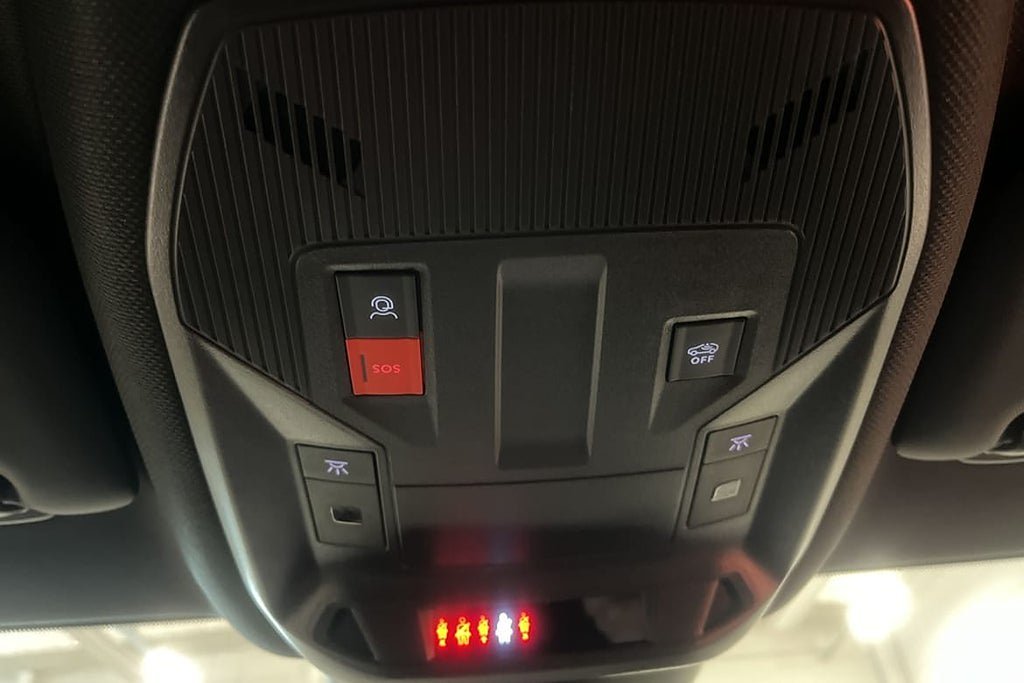 Vehicle Image 17