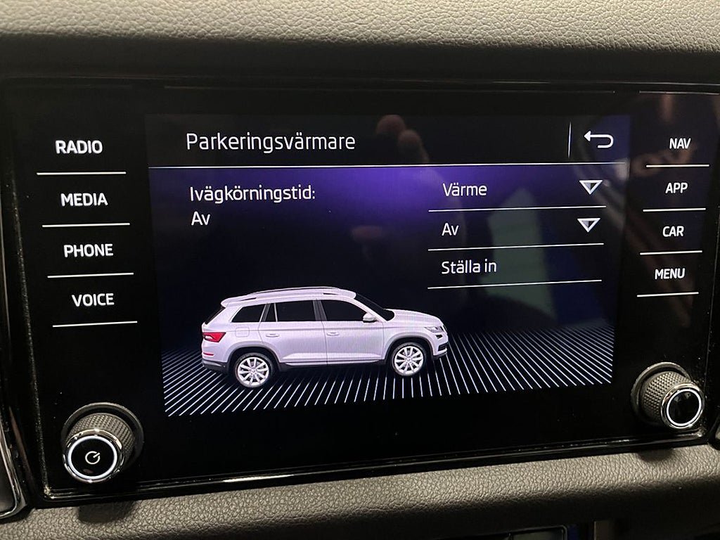 Vehicle Image 23