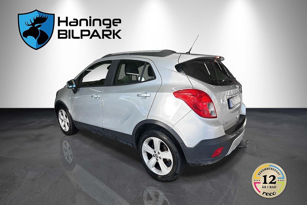 Vehicle Image 9