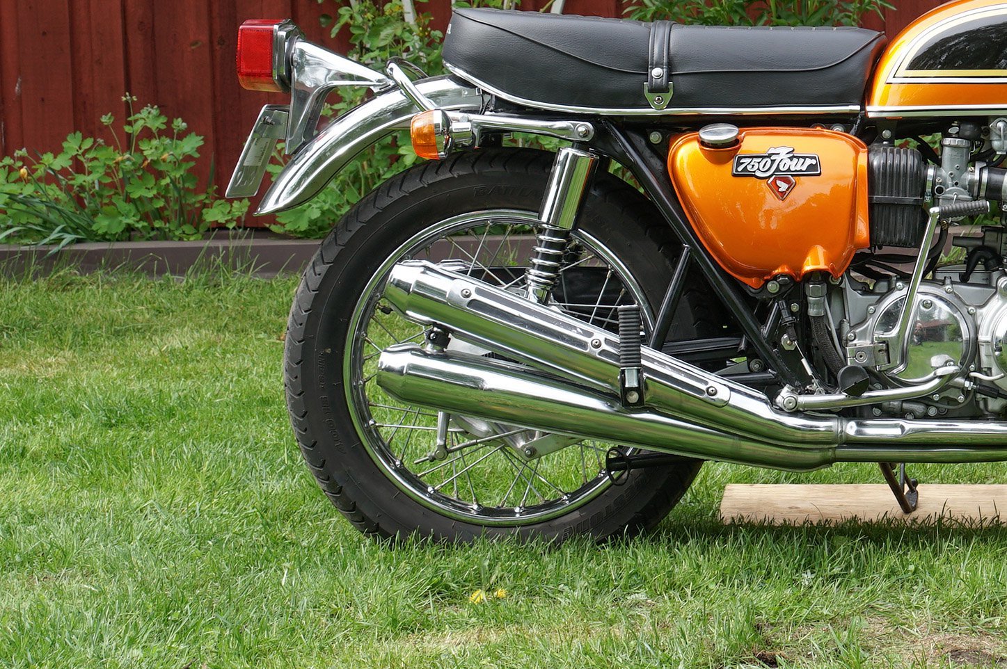 Vehicle Image 9