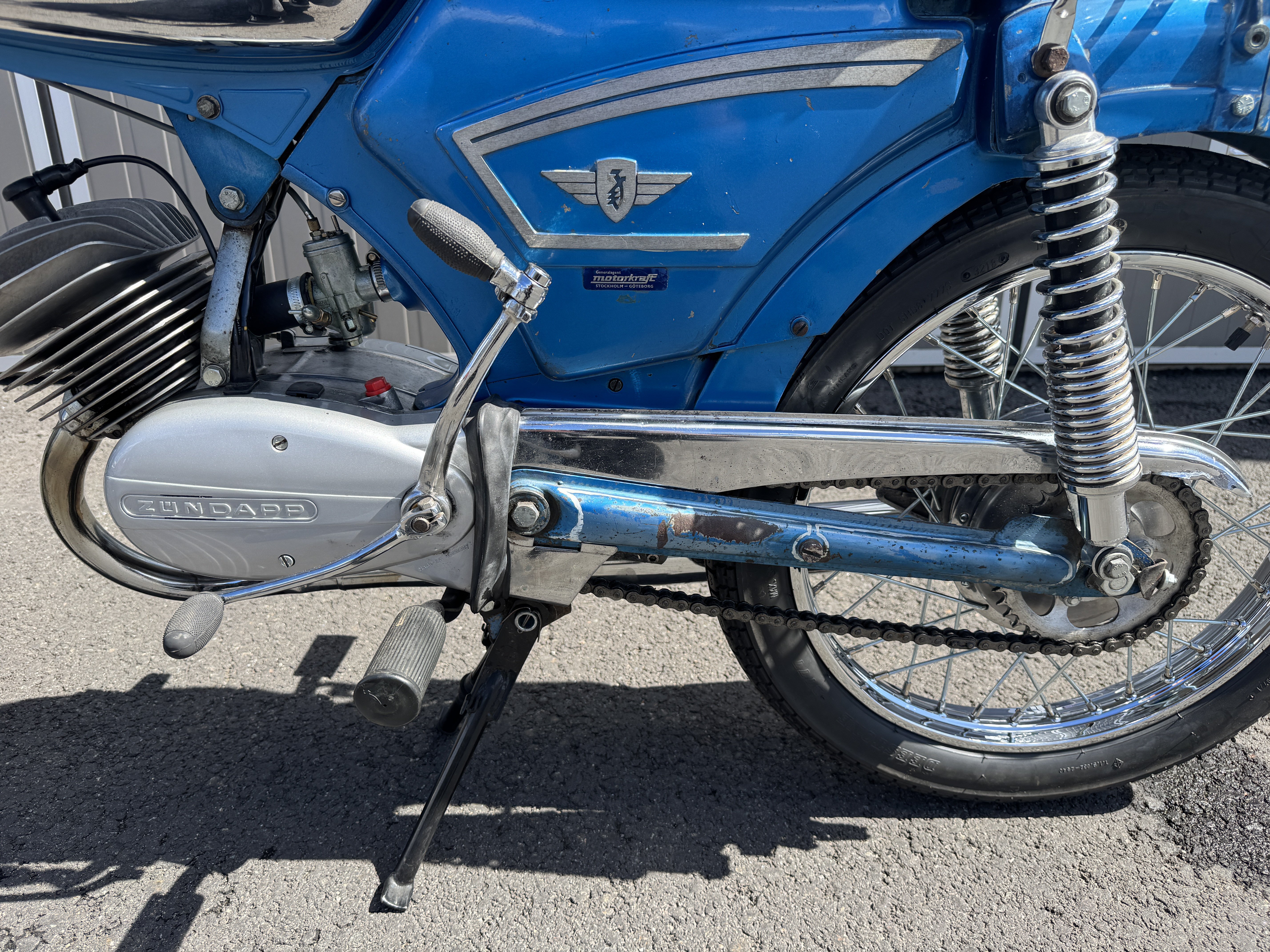 Vehicle Image 9