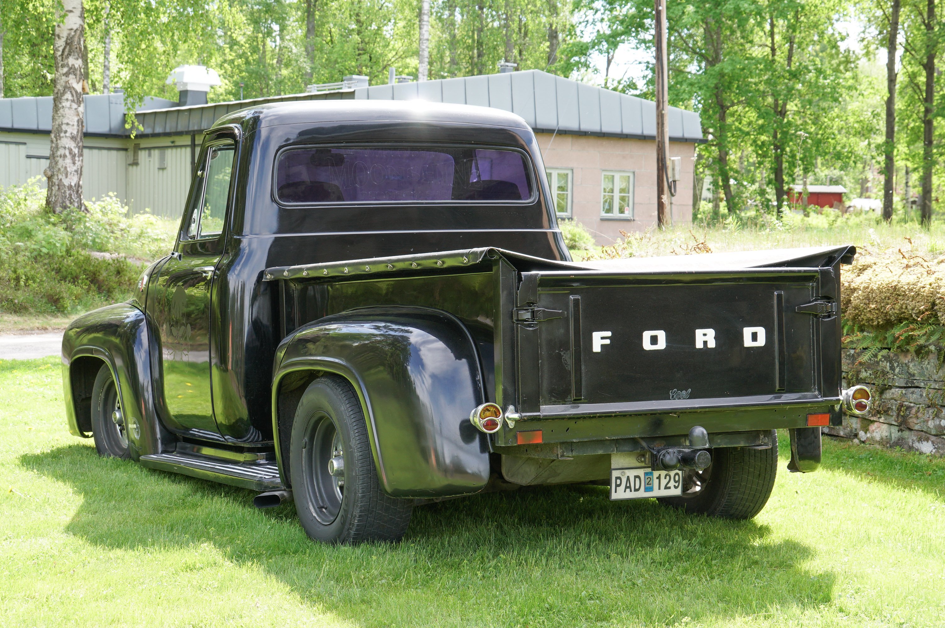Vehicle Image 23