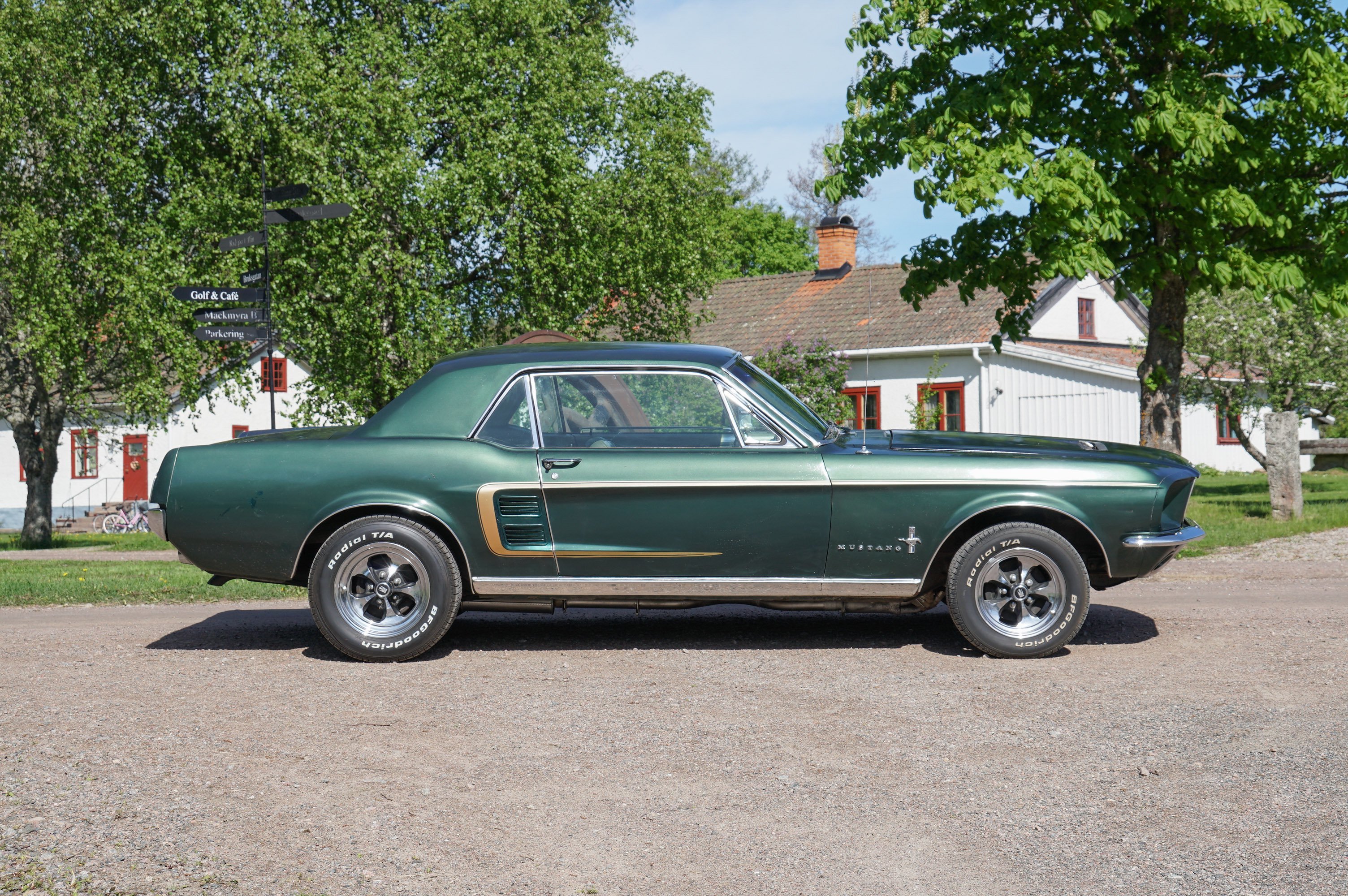 Vehicle Image 45