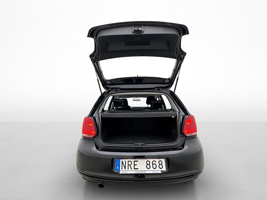 Vehicle Image 10