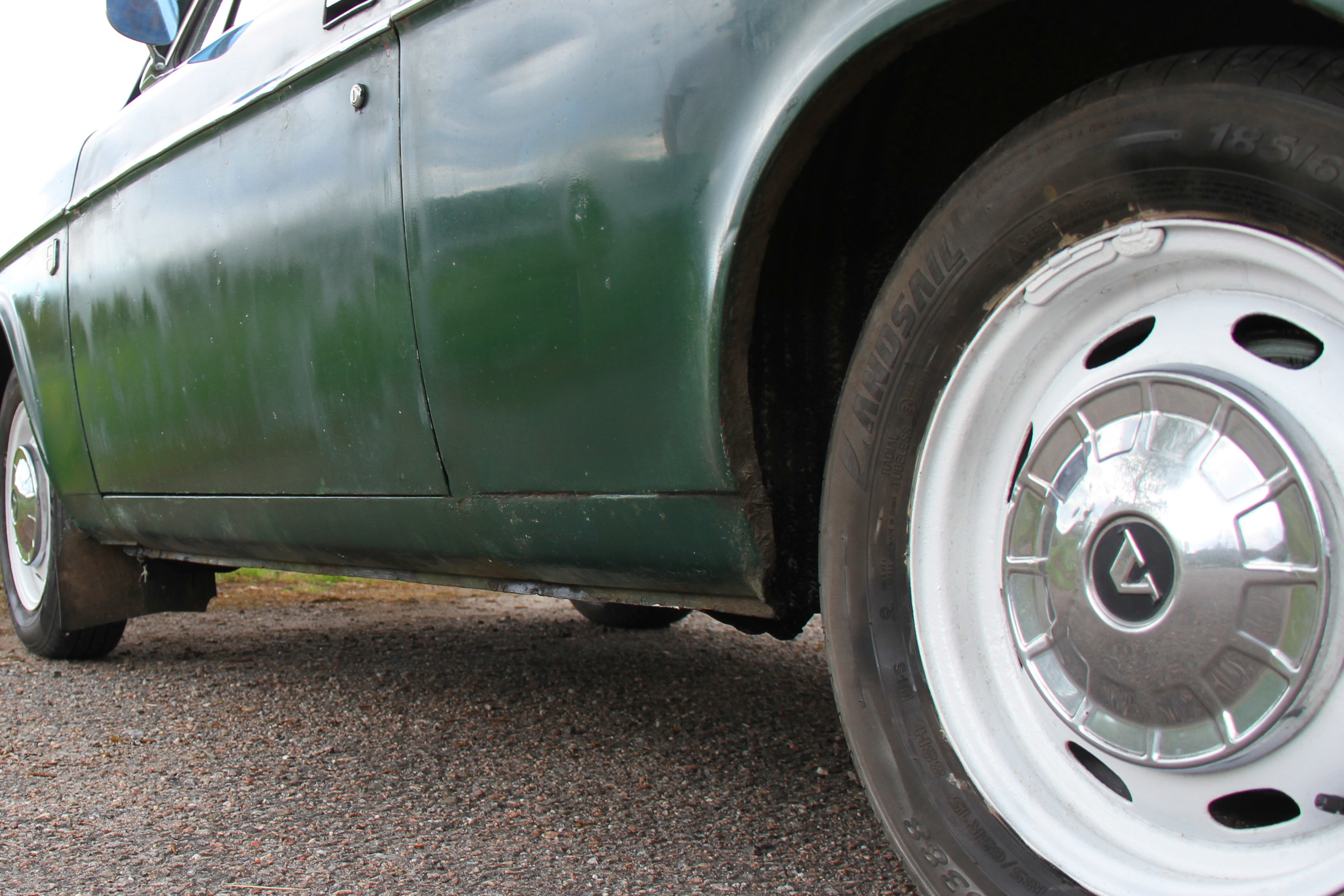 Vehicle Image 11