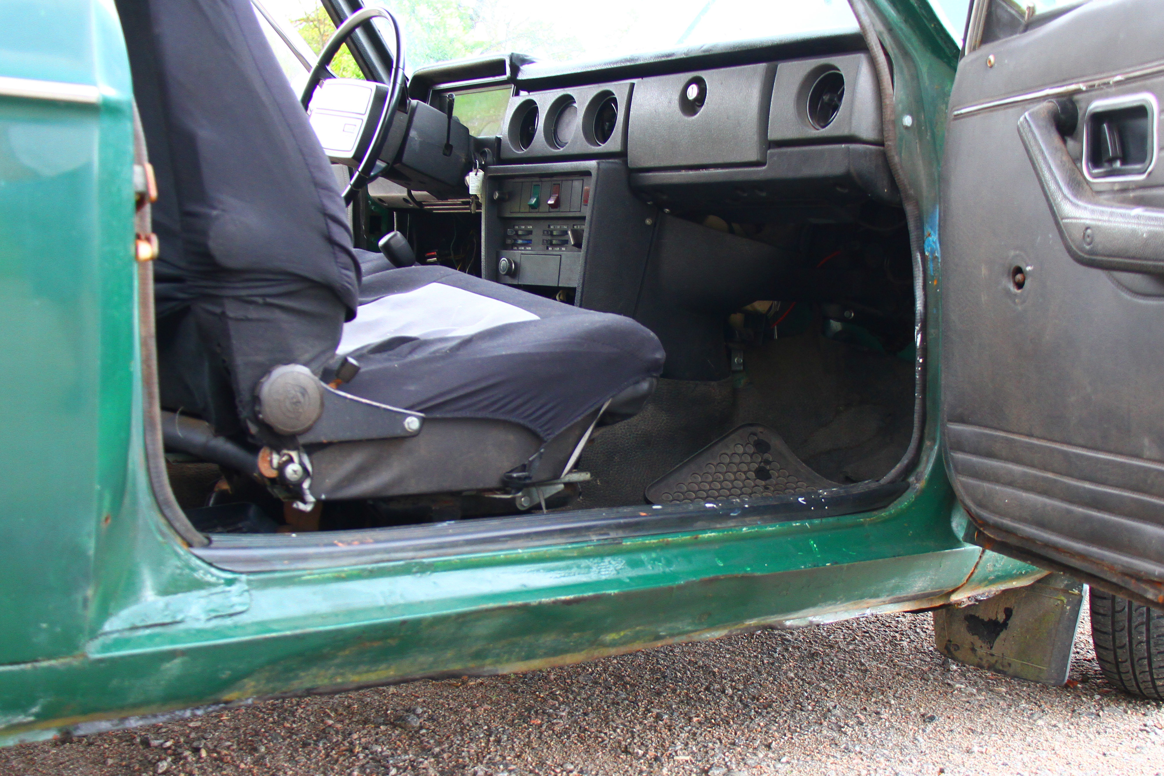 Vehicle Image 17