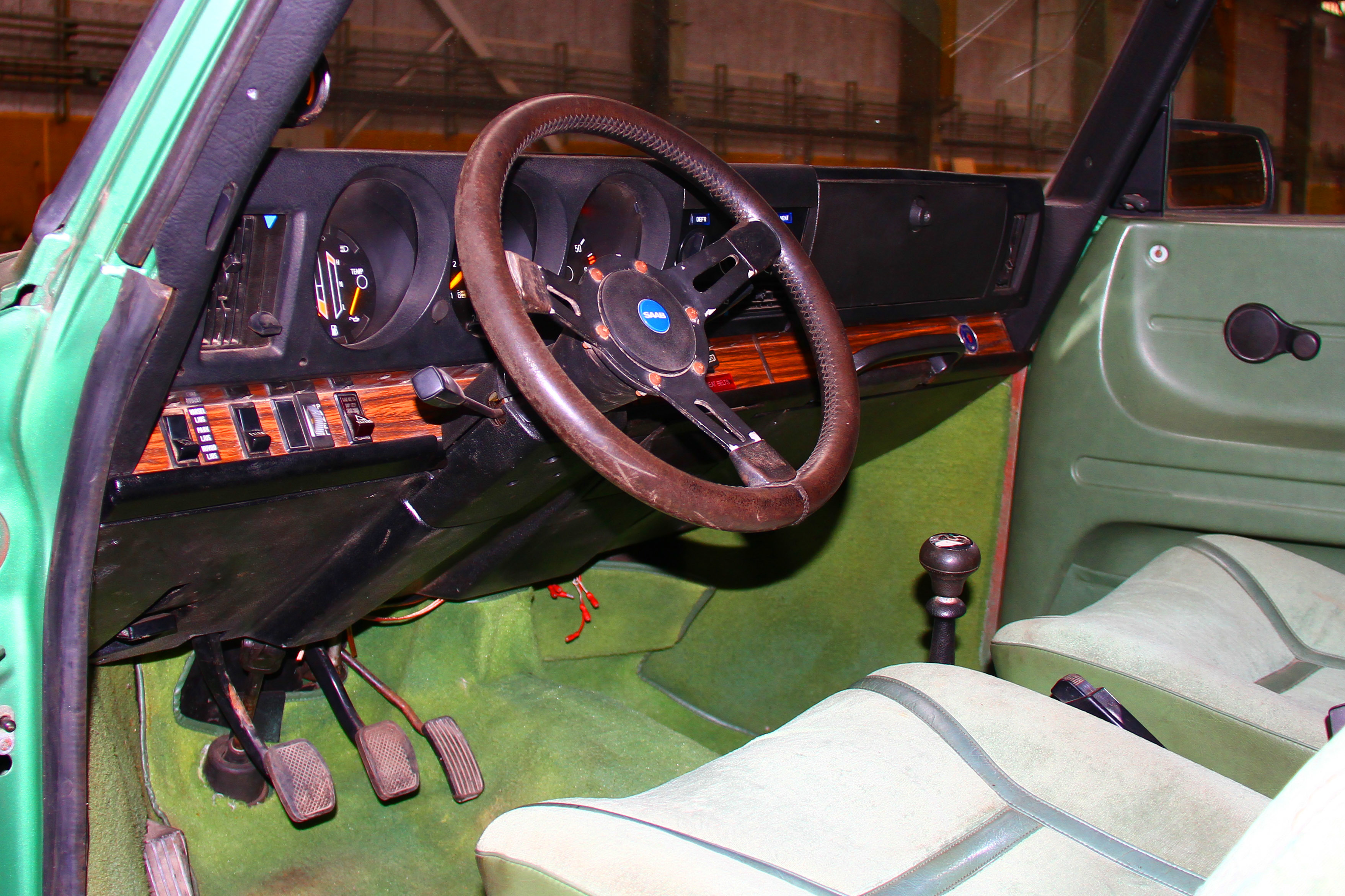 Vehicle Image 28