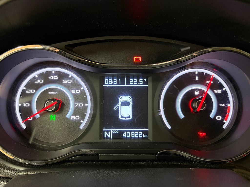 Vehicle Image 15