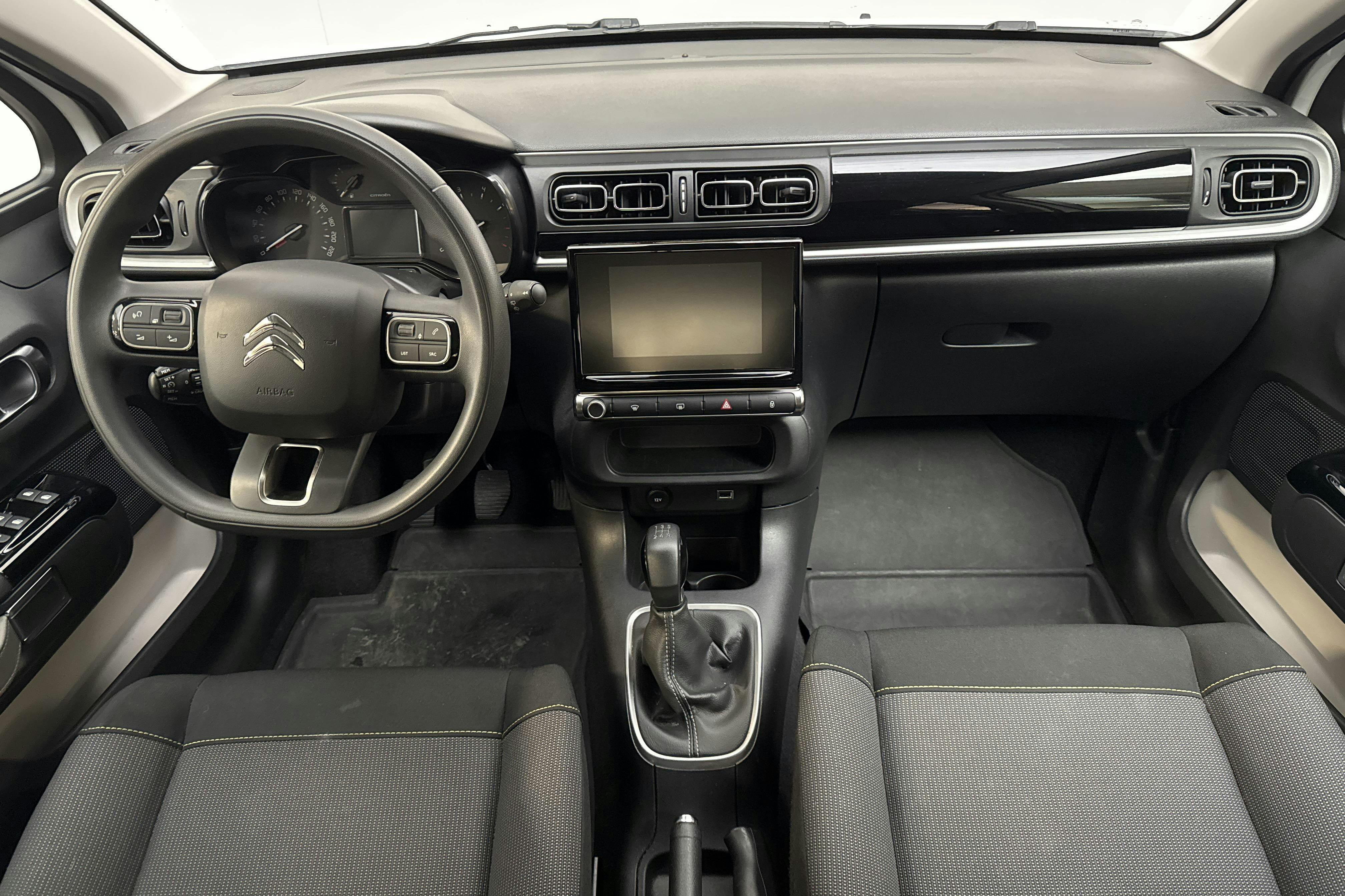 Vehicle Image 6