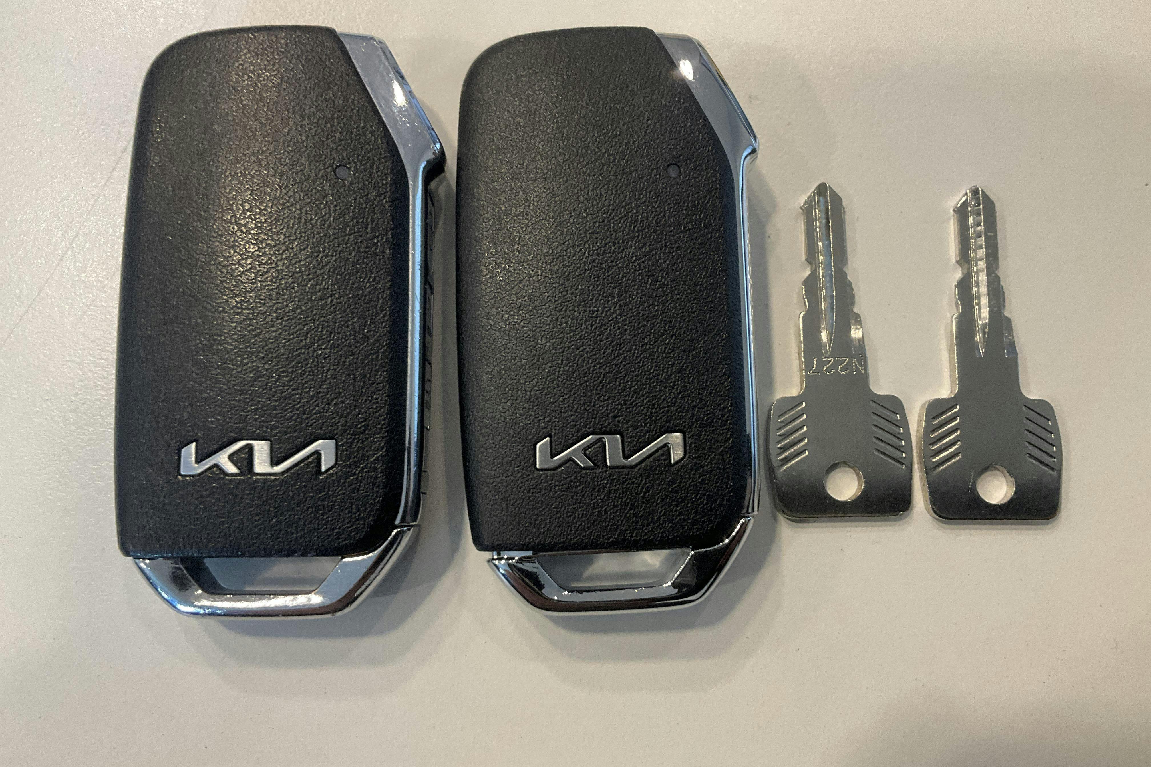Vehicle Image 23