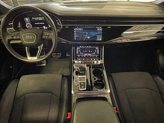 Vehicle Image 6