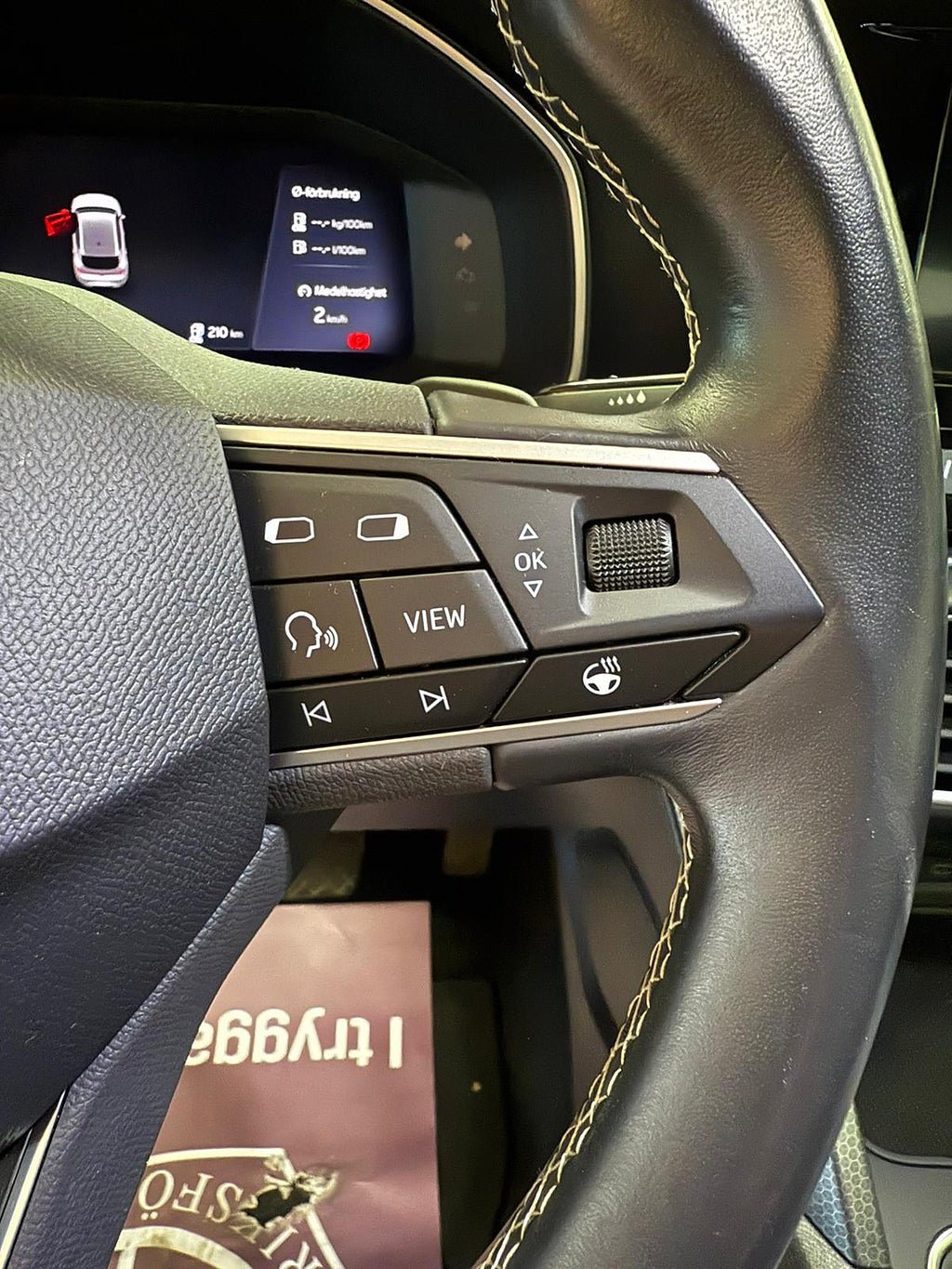 Vehicle Image 21