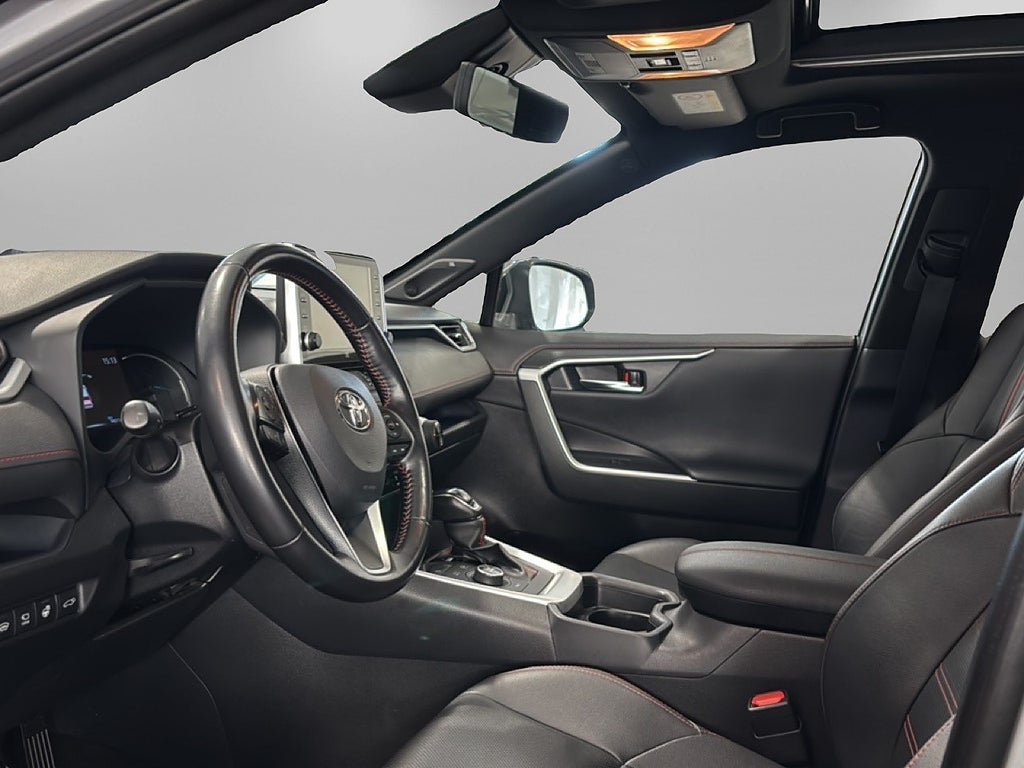 Vehicle Image 7