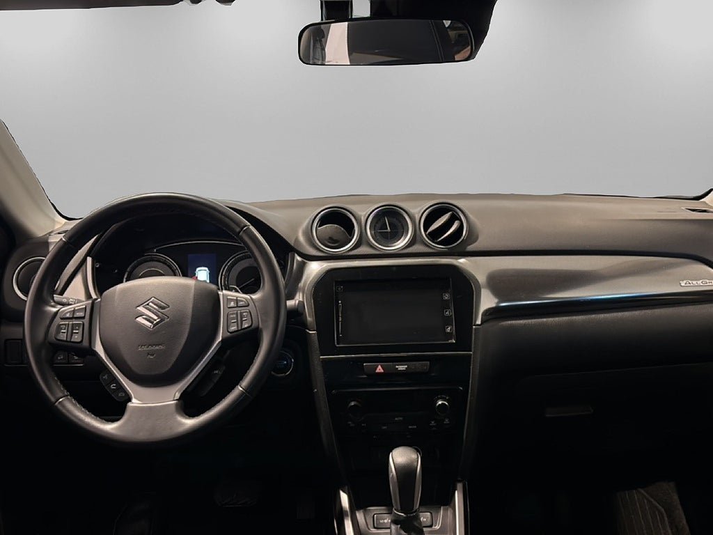 Vehicle Image 7