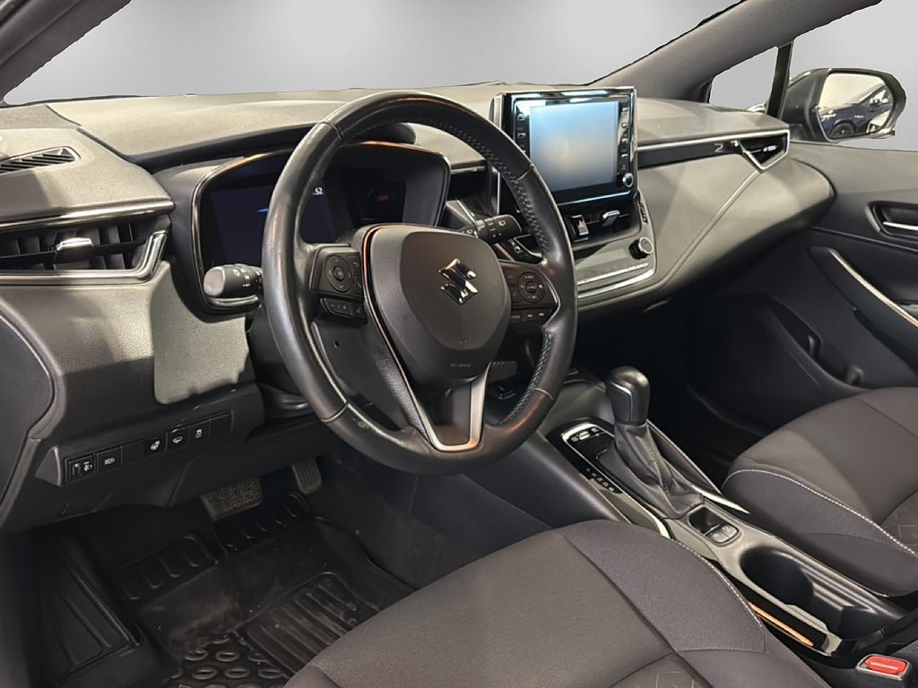 Vehicle Image 7