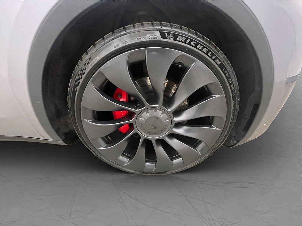Vehicle Image 33
