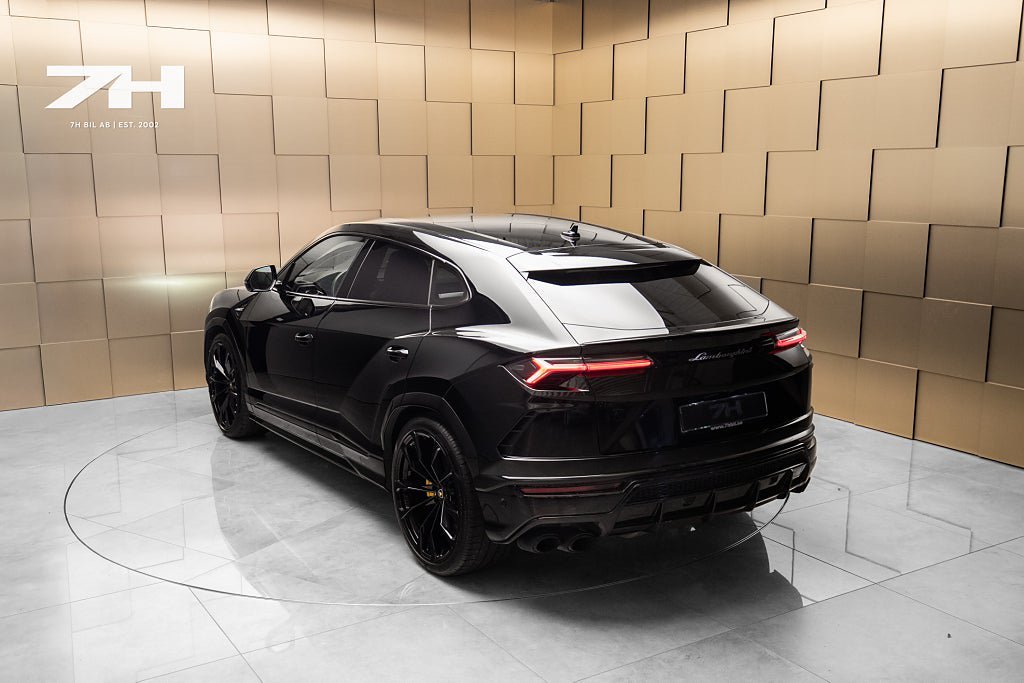 Vehicle Image 32