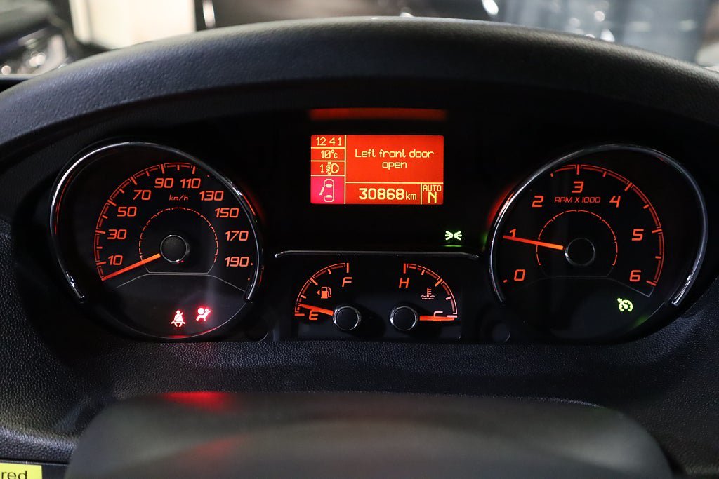Vehicle Image 10
