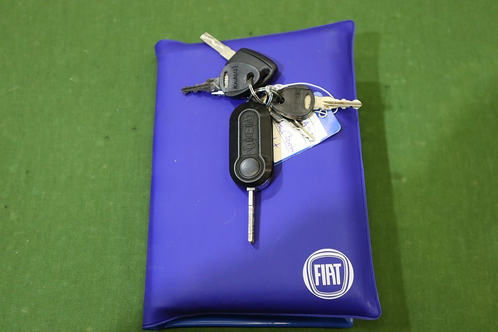 Vehicle Image 30