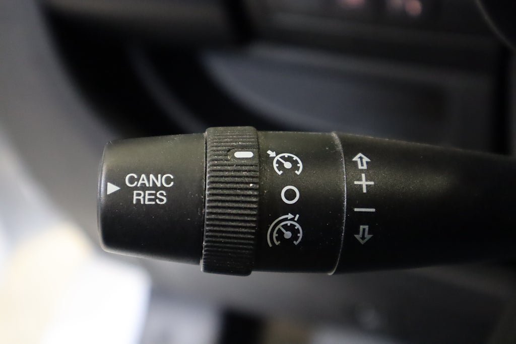 Vehicle Image 32