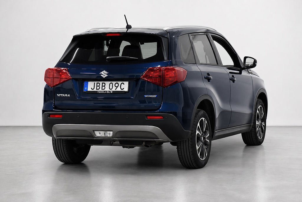 Vehicle Image 5