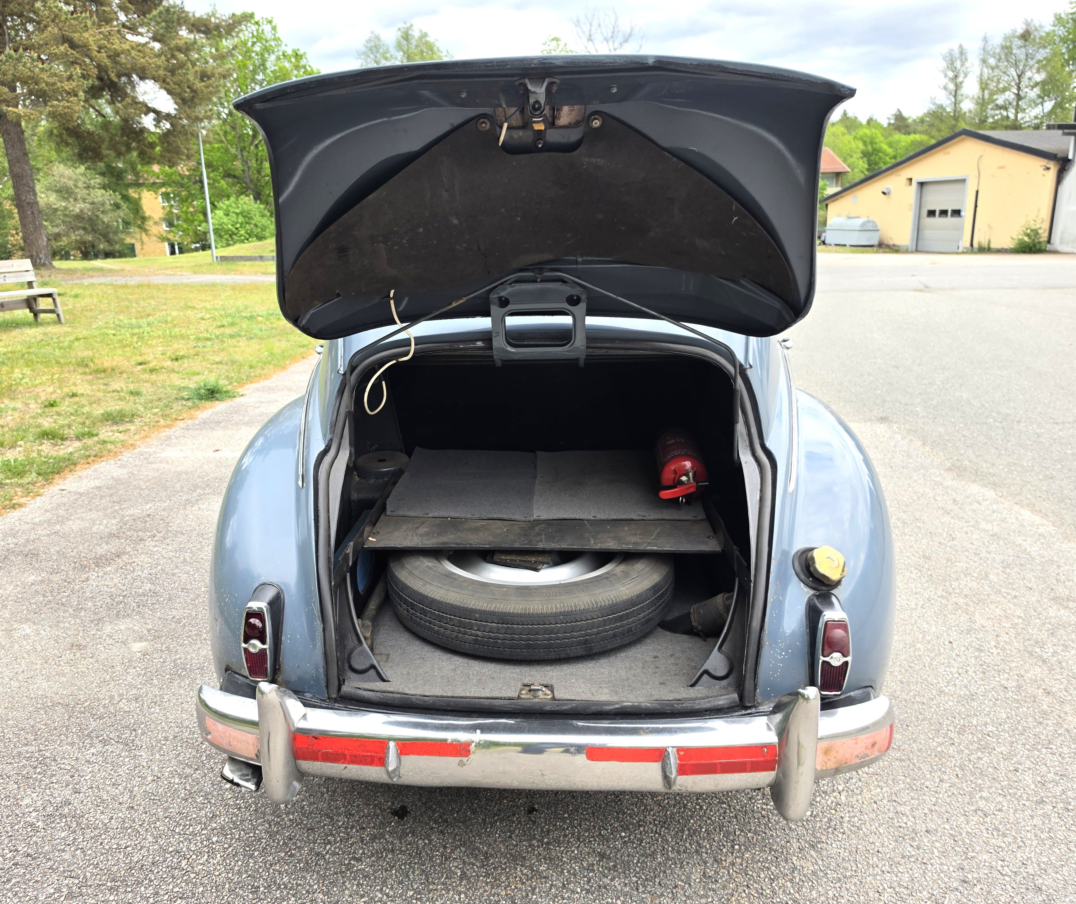 Vehicle Image 40