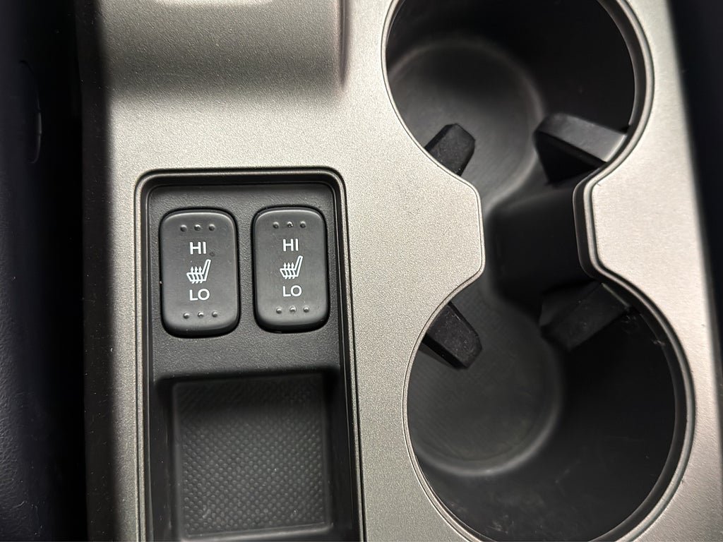 Vehicle Image 27