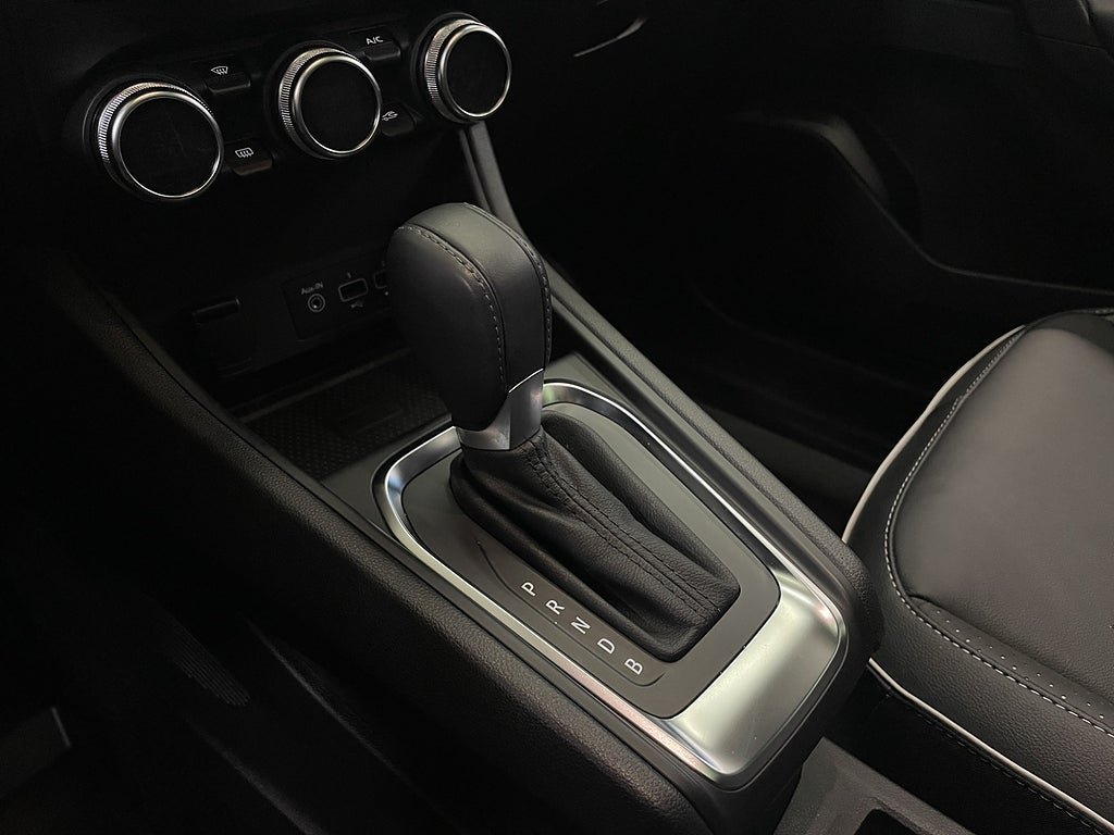 Vehicle Image 27