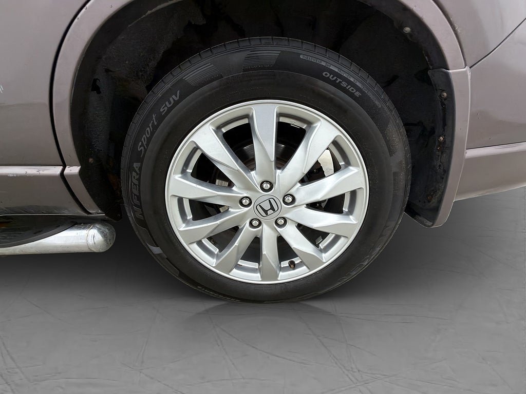 Vehicle Image 35