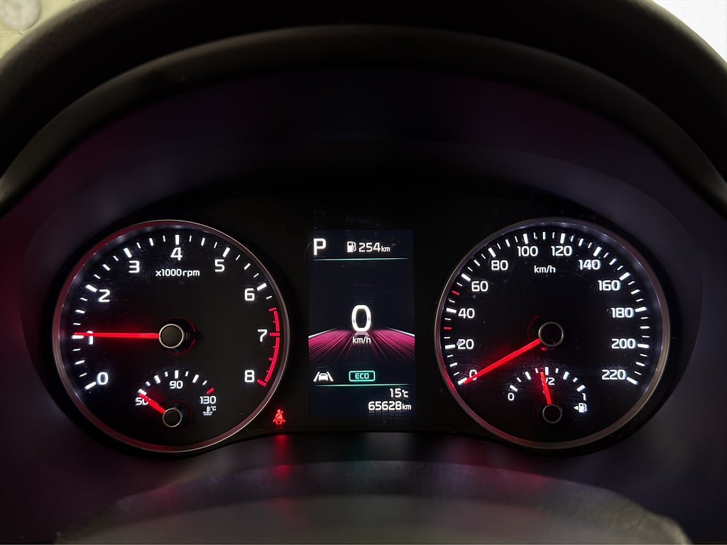 Vehicle Image 17