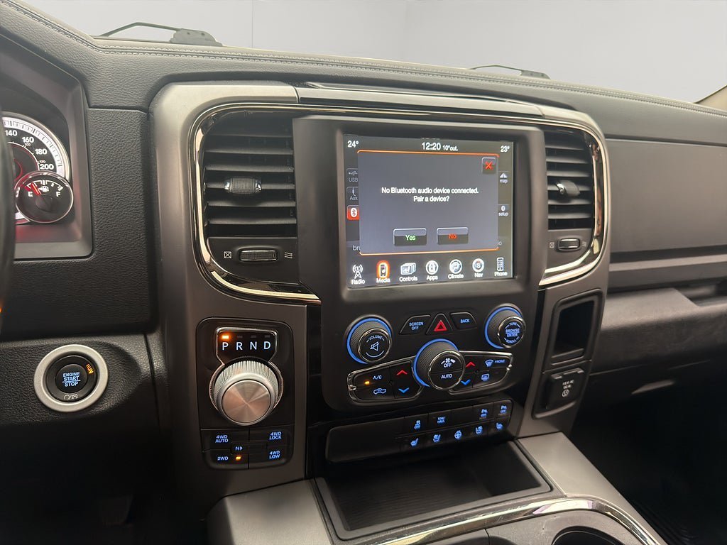 Vehicle Image 28