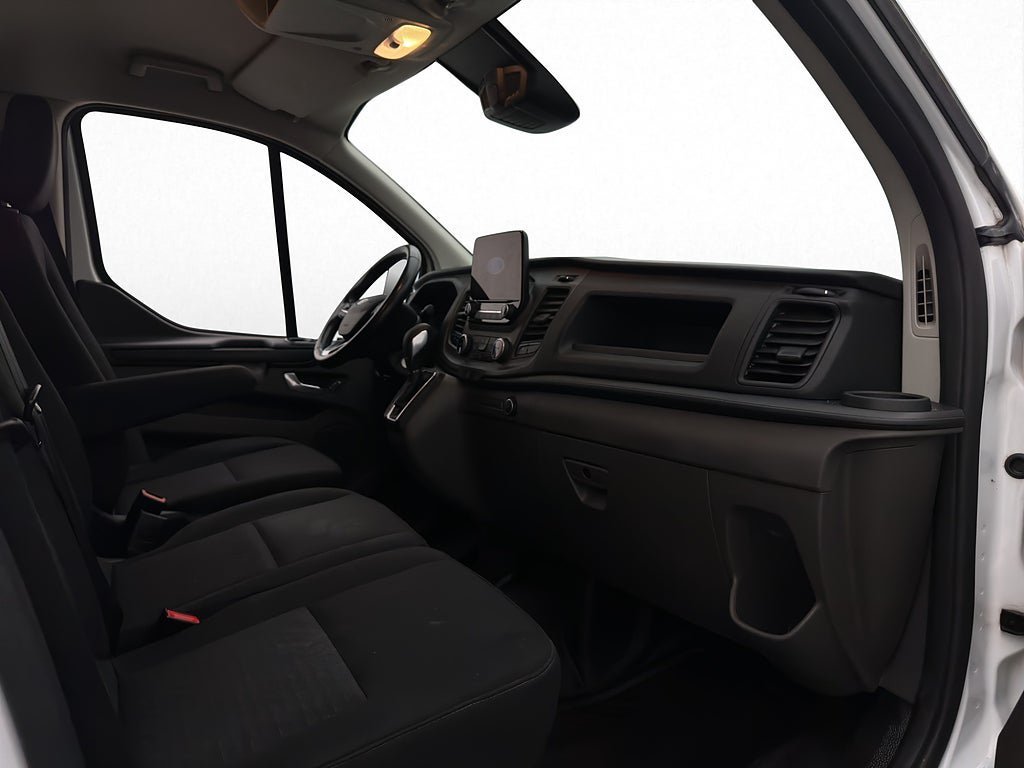 Vehicle Image 22