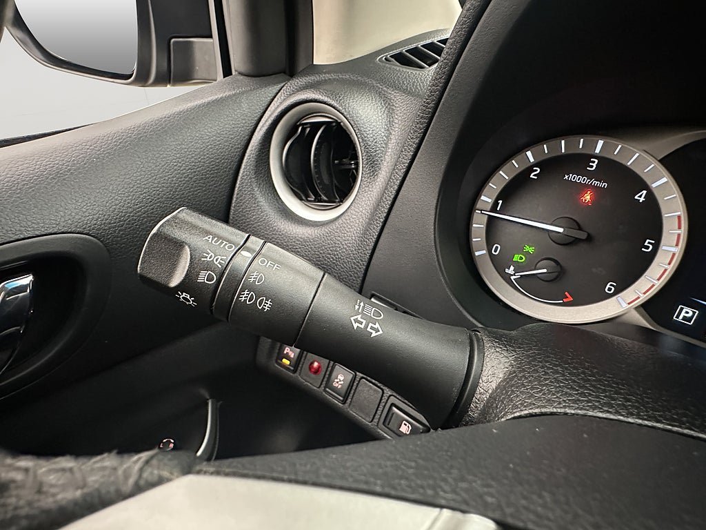 Vehicle Image 29