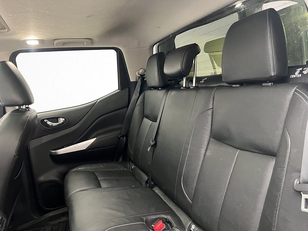 Vehicle Image 26