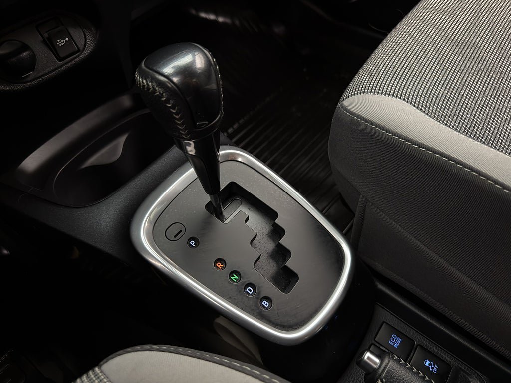 Vehicle Image 22