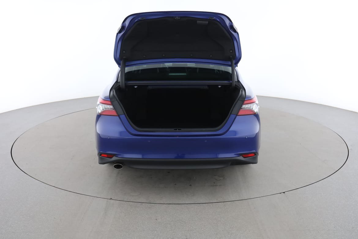Vehicle Image 14