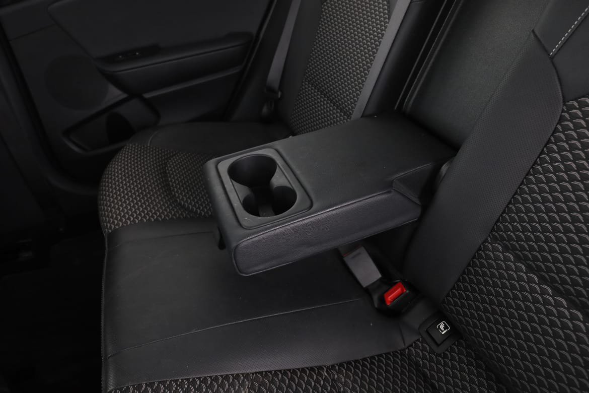 Vehicle Image 35