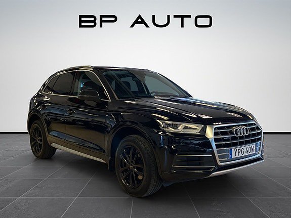 Vehicle Image 9