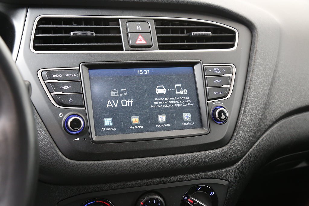 Vehicle Image 18
