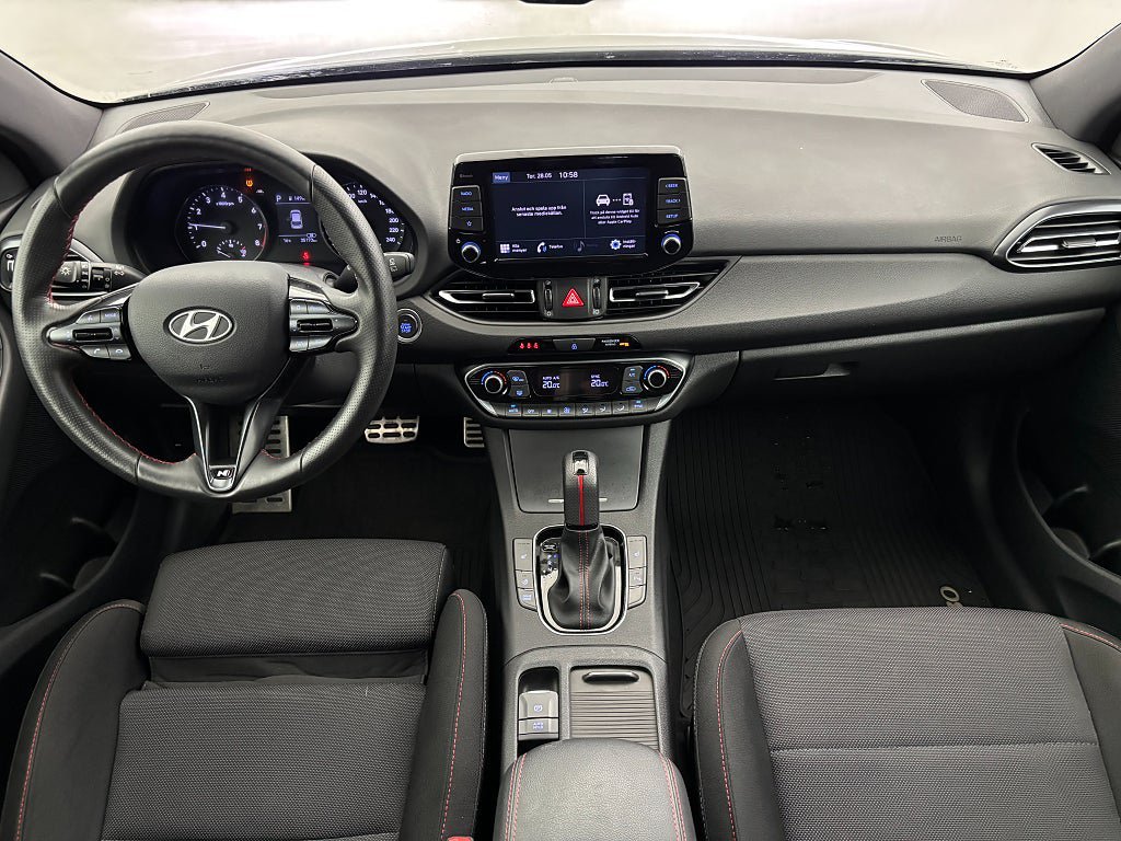 Vehicle Image 17