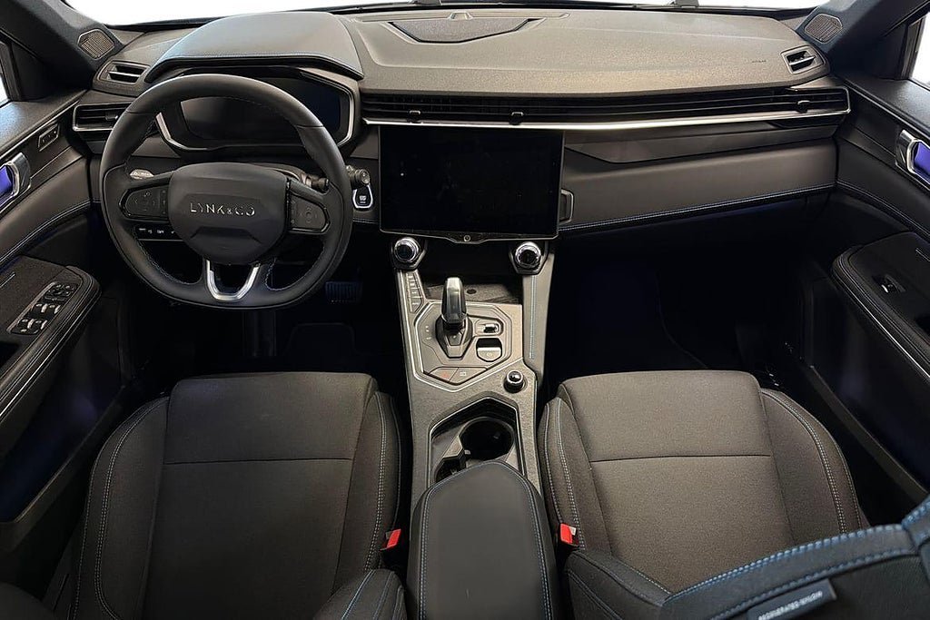 Vehicle Image 10