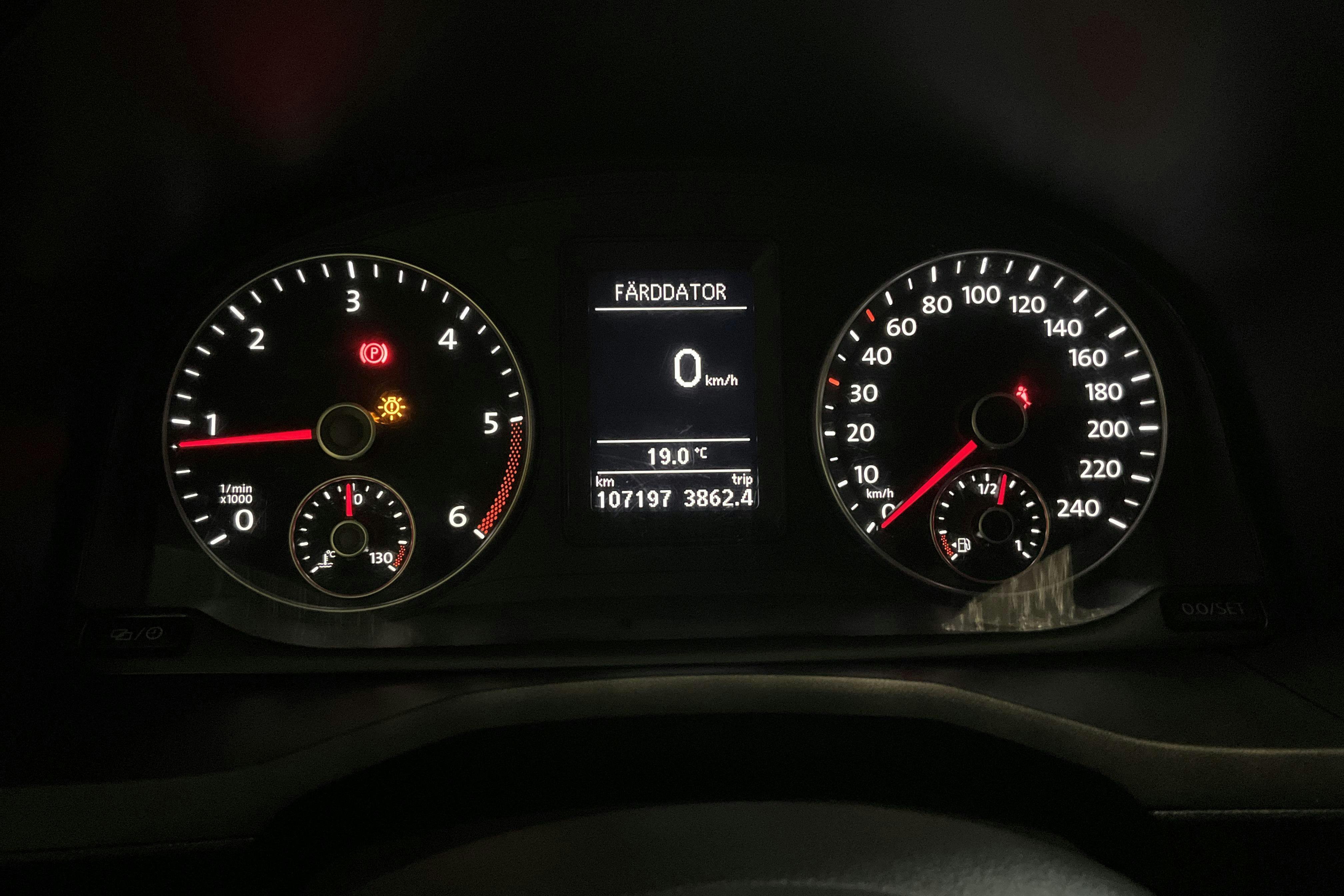 Vehicle Image 9
